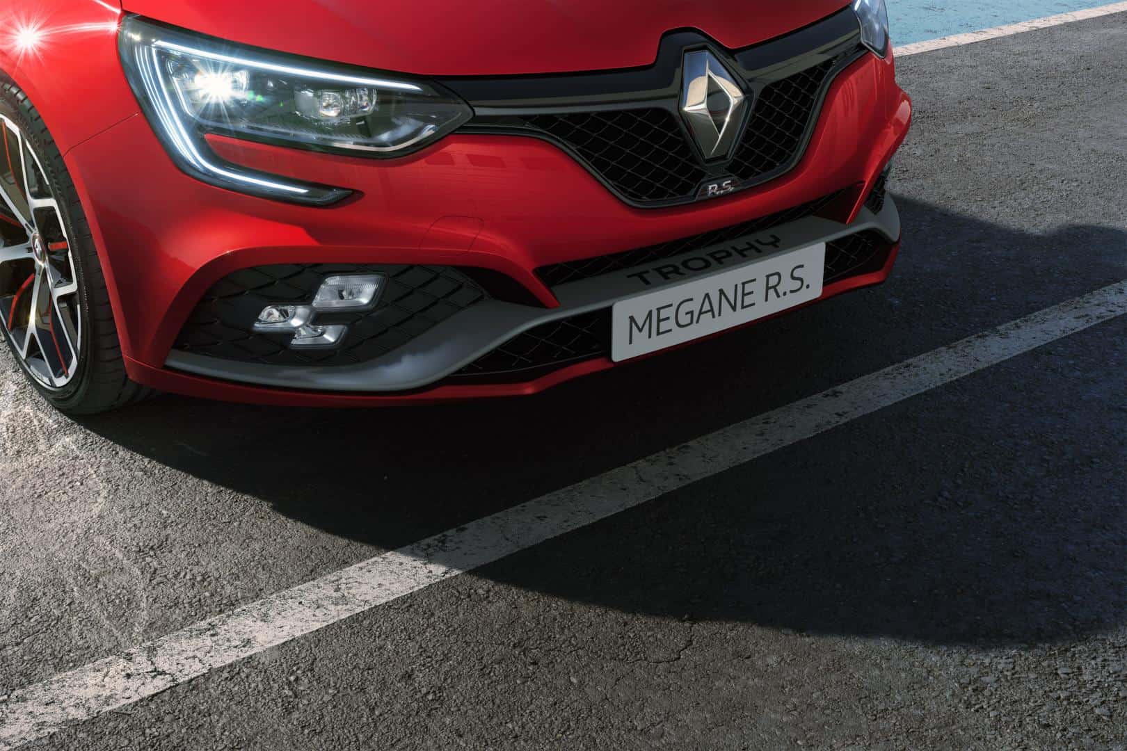 Renault Mégane R.S. Trophy startet bei 38.590 Euro 1 Renault Mégane R.S. TROPHY