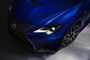 Lexus RC F und die neue RC F Track Edition fahren in Detroit vor 5 Lexus RC F