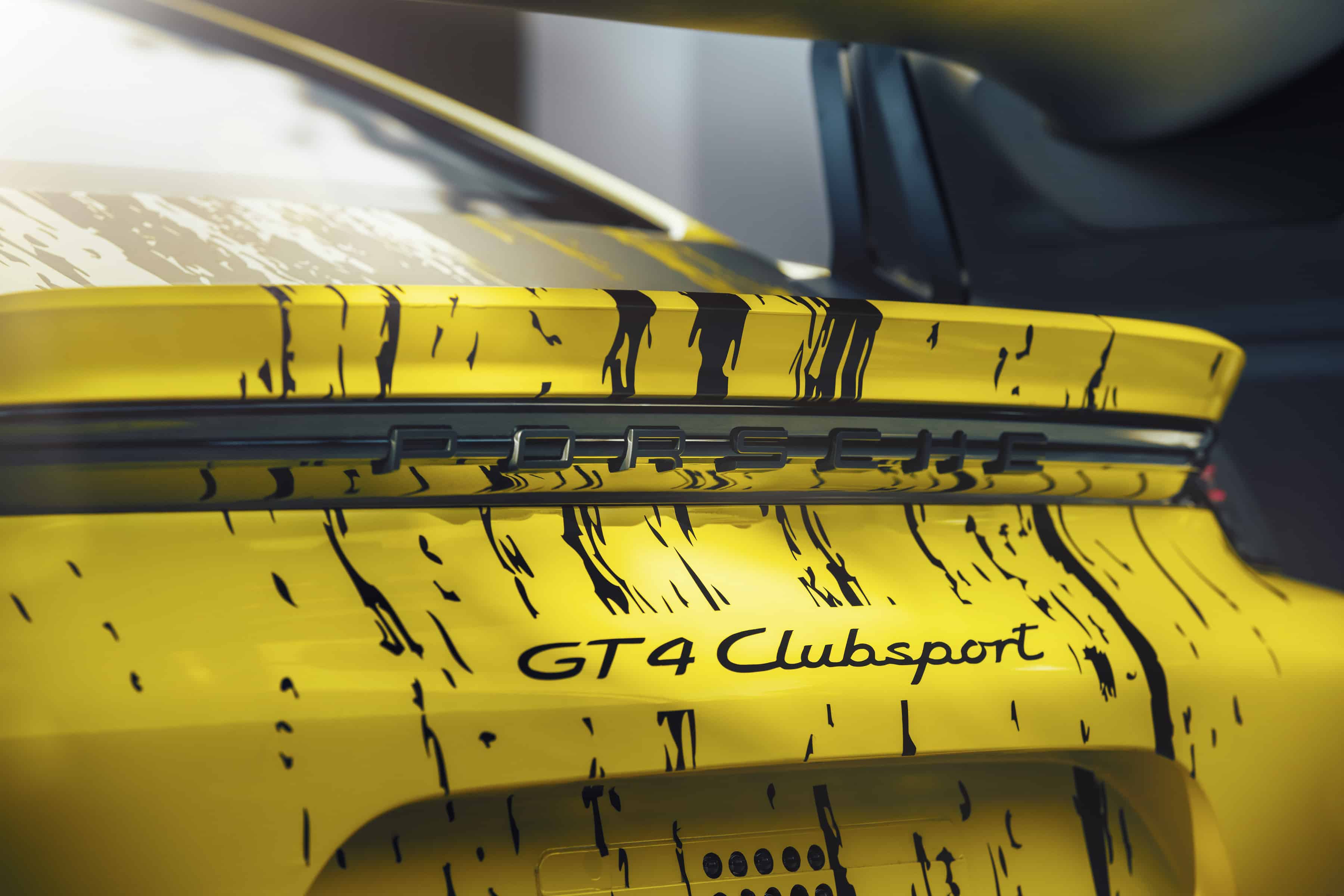 Neuer Porsche 718 Cayman GT4 Clubsport mit Biofaser-Karosserieteilen 3 Porsche 718 Cayman GT4 Clubsport