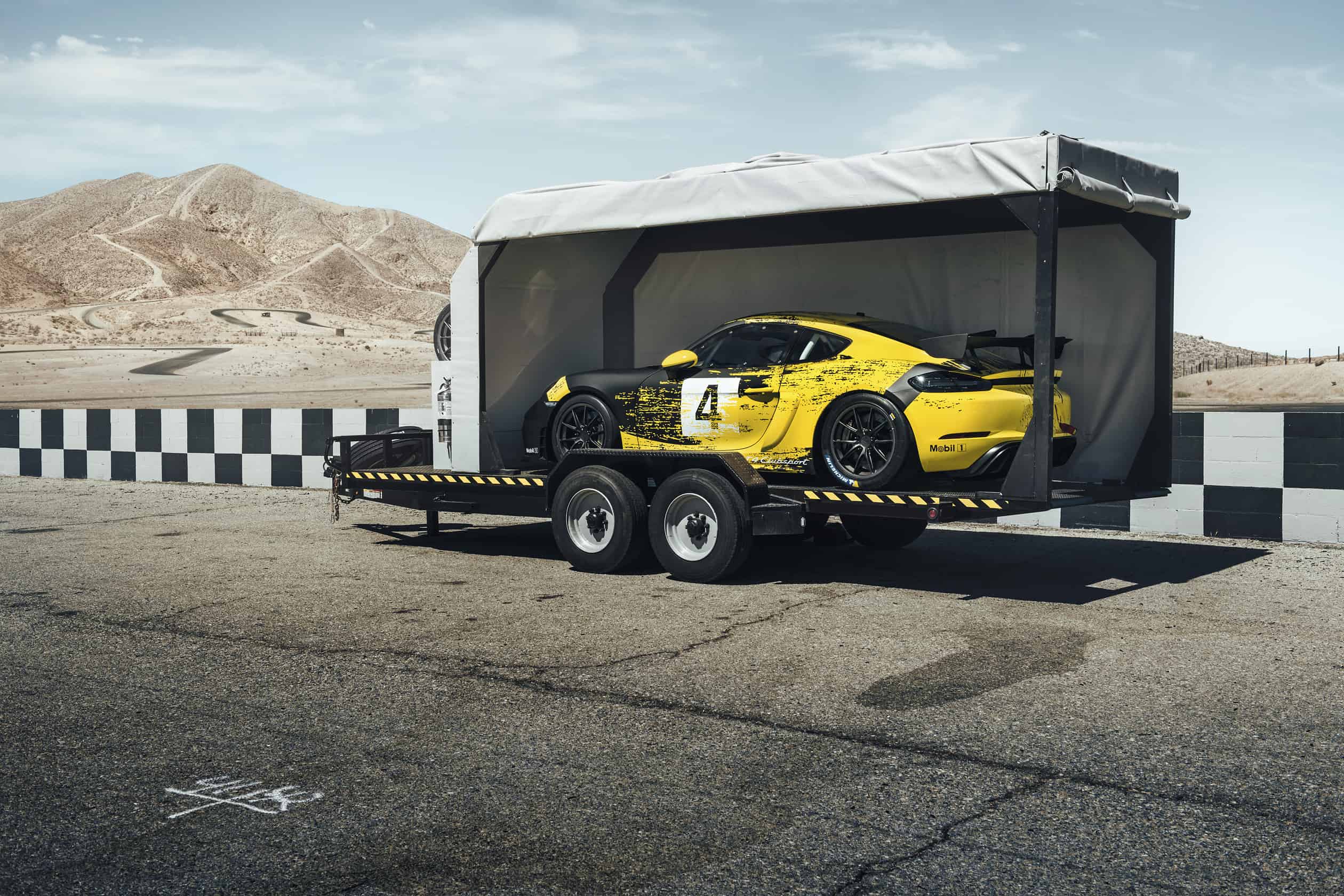Neuer Porsche 718 Cayman GT4 Clubsport mit Biofaser-Karosserieteilen 2 Porsche 718 Cayman GT4 Clubsport