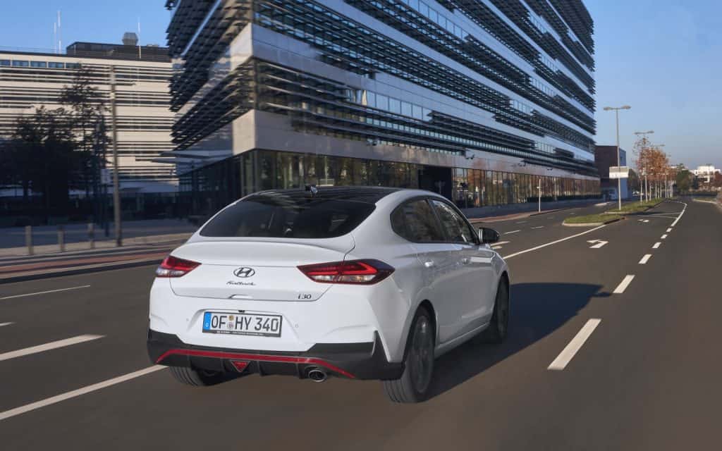 Hyundai i30 Fastback bekommt Ausstattungslinie N Line 1 hyundai-fastback-n-line-03