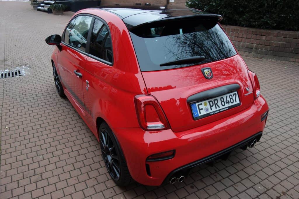 Im Abarth 595 Competizione (180 PS) auf Hasenjagd - Fahrbericht im Video 1 Abarth 595 Competizione