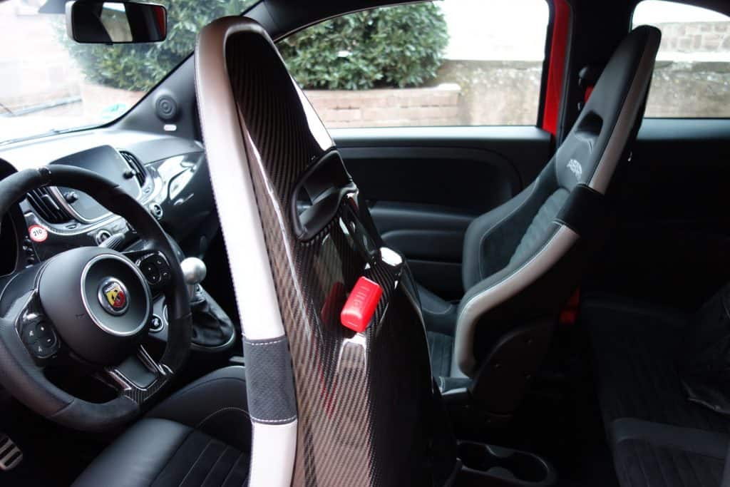 Im Abarth 595 Competizione (180 PS) auf Hasenjagd - Fahrbericht im Video 8 Abarth 595 Competizione