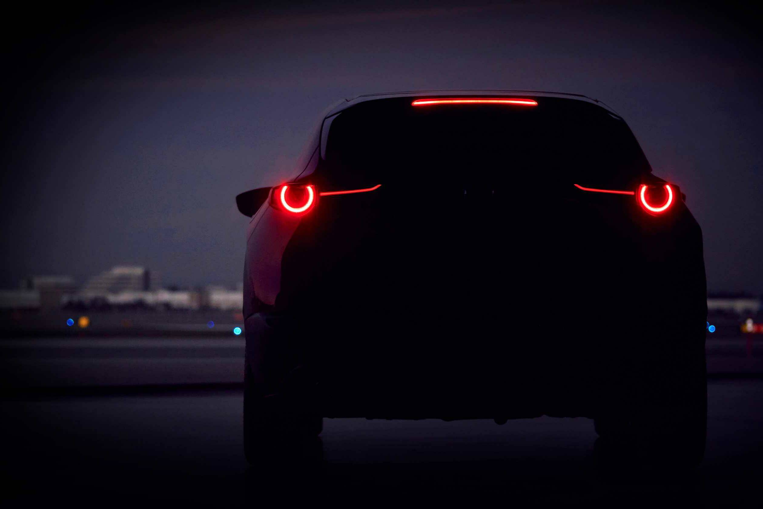 Mazda zeigt neues Kompakt-SUV auf dem Genfer Autosalon 8 Mazda zeigt SUV auf Genfer Autosalon
