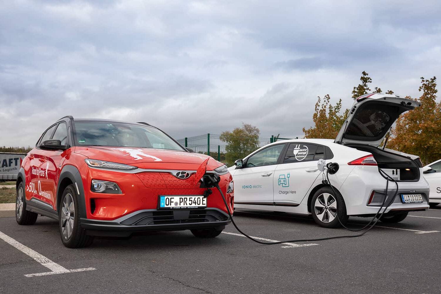 Hyundai macht havarierte Elektroautos in 15 Minuten wieder startklar 7 hyundai-ioniq-m-charge