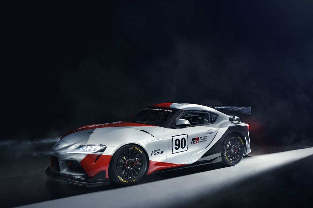 Toyota GR Supra GT4 Concept fährt in Genf vor 4 Toyota GR Supra GT4 Concept