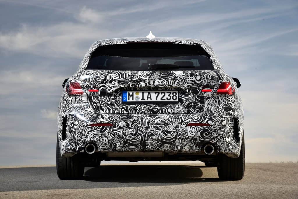 Neuer BMW 1er noch in getarnter Erprobungsmission 1 noch getarnter BMW 1er