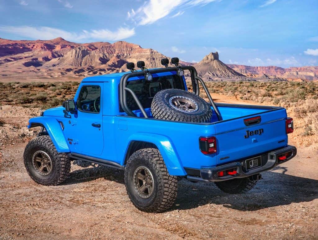 Sechs handgefertigte Concept Cars bei der Easter Jeep Safari 4 Jeep_J6