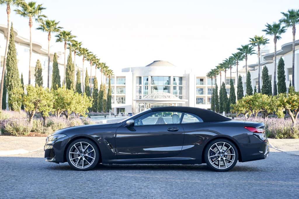 Das BMW 8er Cabrio: Sportliches Offenfahren im Luxus-Segment 13 BMW M850i xDrive