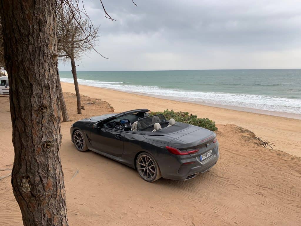 Das BMW 8er Cabrio: Sportliches Offenfahren im Luxus-Segment 14 BMW 8er Cabrio