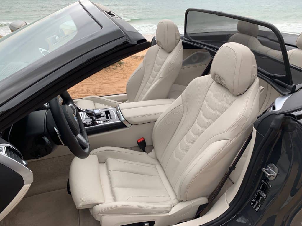 Das BMW 8er Cabrio: Sportliches Offenfahren im Luxus-Segment 11 BMW 8er Cabrio