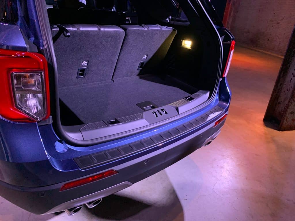 Ford Explorer bald auch in Deutschland 5 Ford Explorer, Kofferraum