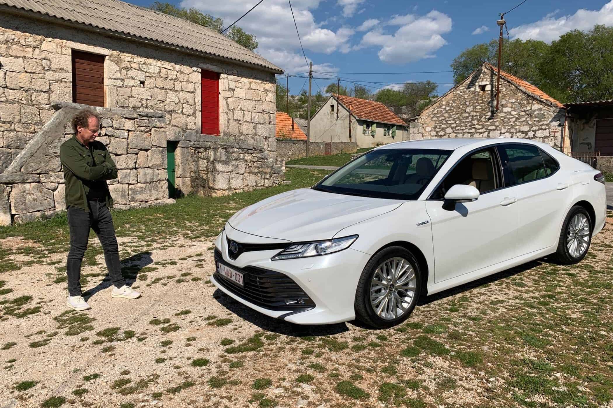 Toyota Camry, Dr Friedbert Weizenecker