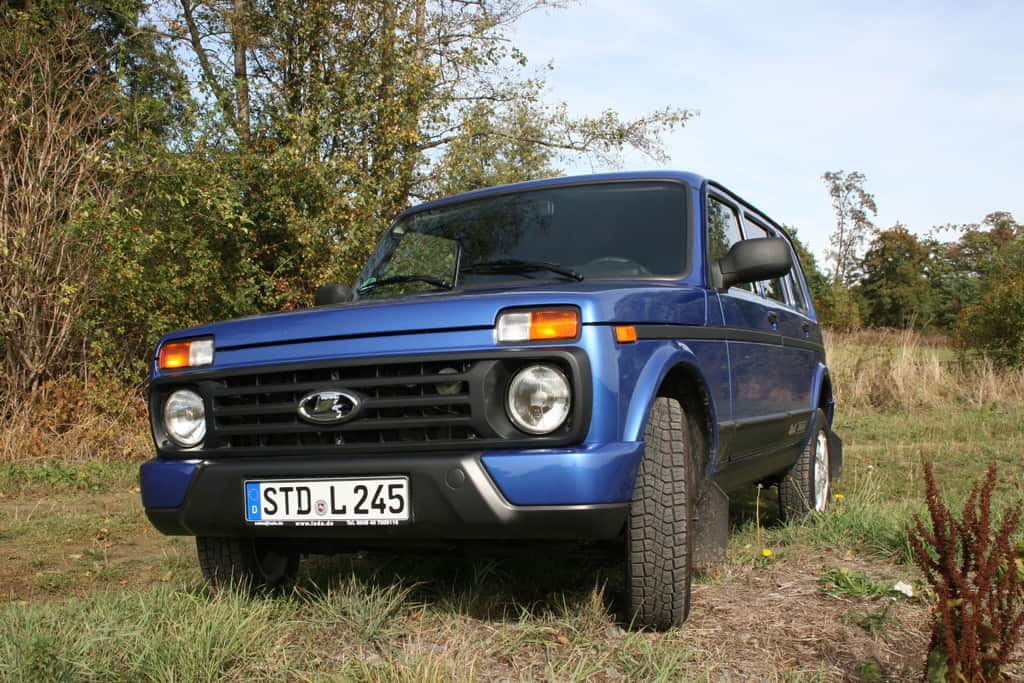 Lada kündigt Lieferverträge für Europa 7 Lada 4x4 Urban 5-Türer.