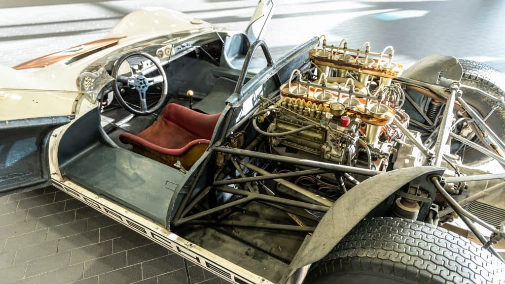 Zum Fahren zu schade: Porsche 910/8 Bergspyder 2 Porsche 910/8 Bergspyder
