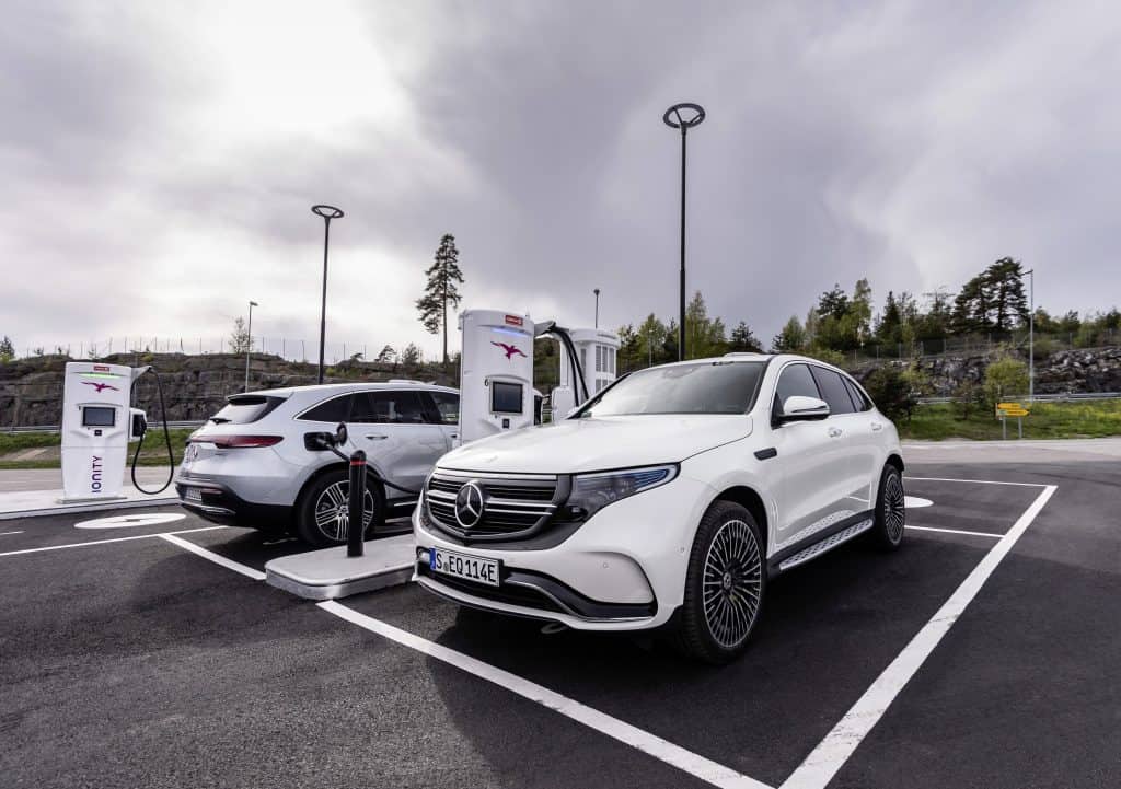Neuer Mercedes-Benz EQC soll für elektrische Intelligenz stehen 3 Mercedes-Benz EQC