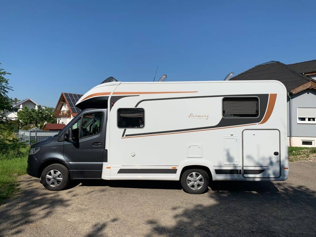 Neuer Bürstner Lyseo M (163 PS) - Reisemobil auf Mercedes Sprinter Basis - Review im Video 9 Bürstner Lyseo M auf Mercedes Sprinter Basis