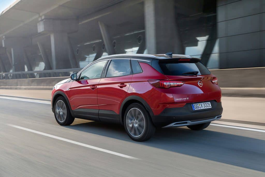 Erster Plug-in-Hybrid bei Opel wird der Grandland X 1 Opel Grandland X Hybrid4.