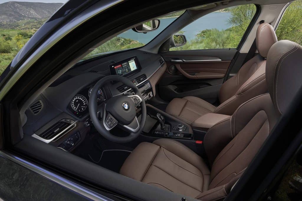 BMW X1: Mit neuem Look auch mal ins Gelände 2 BMW X1