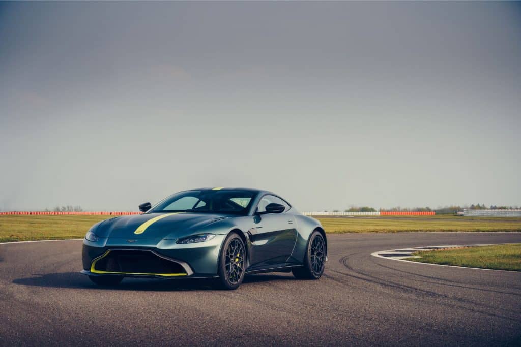 Aston Martin Vantage AMR auf 200 Einheiten limitiert 2 Aston Martin Vantage AMR