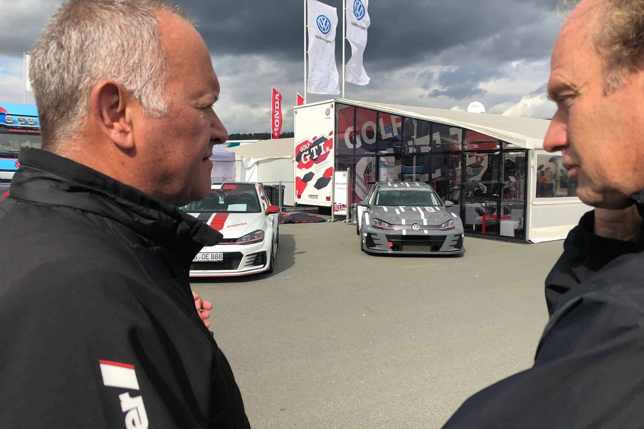2019 ADAC TCR Germany - Saisonfinale auf dem Sachsenring - Interview mit VW-Tuner Oettinger 4 2019 ADAC TCR Germany - Saisonfinale auf dem Sachsenring