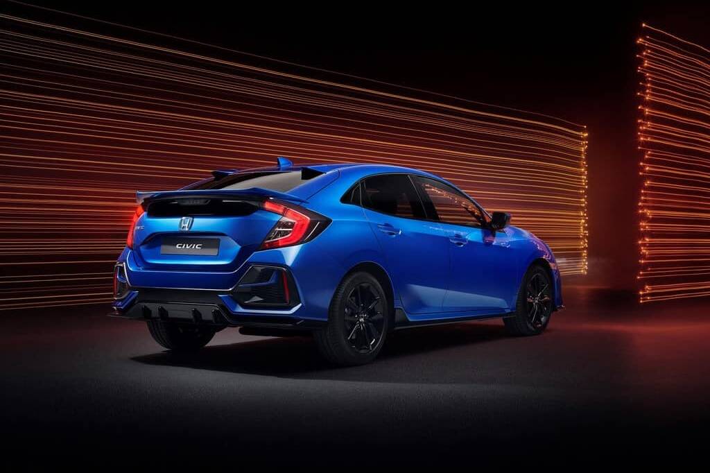 Honda Civic nun auch als Sport Line 14 Honda Civic Sport Line.