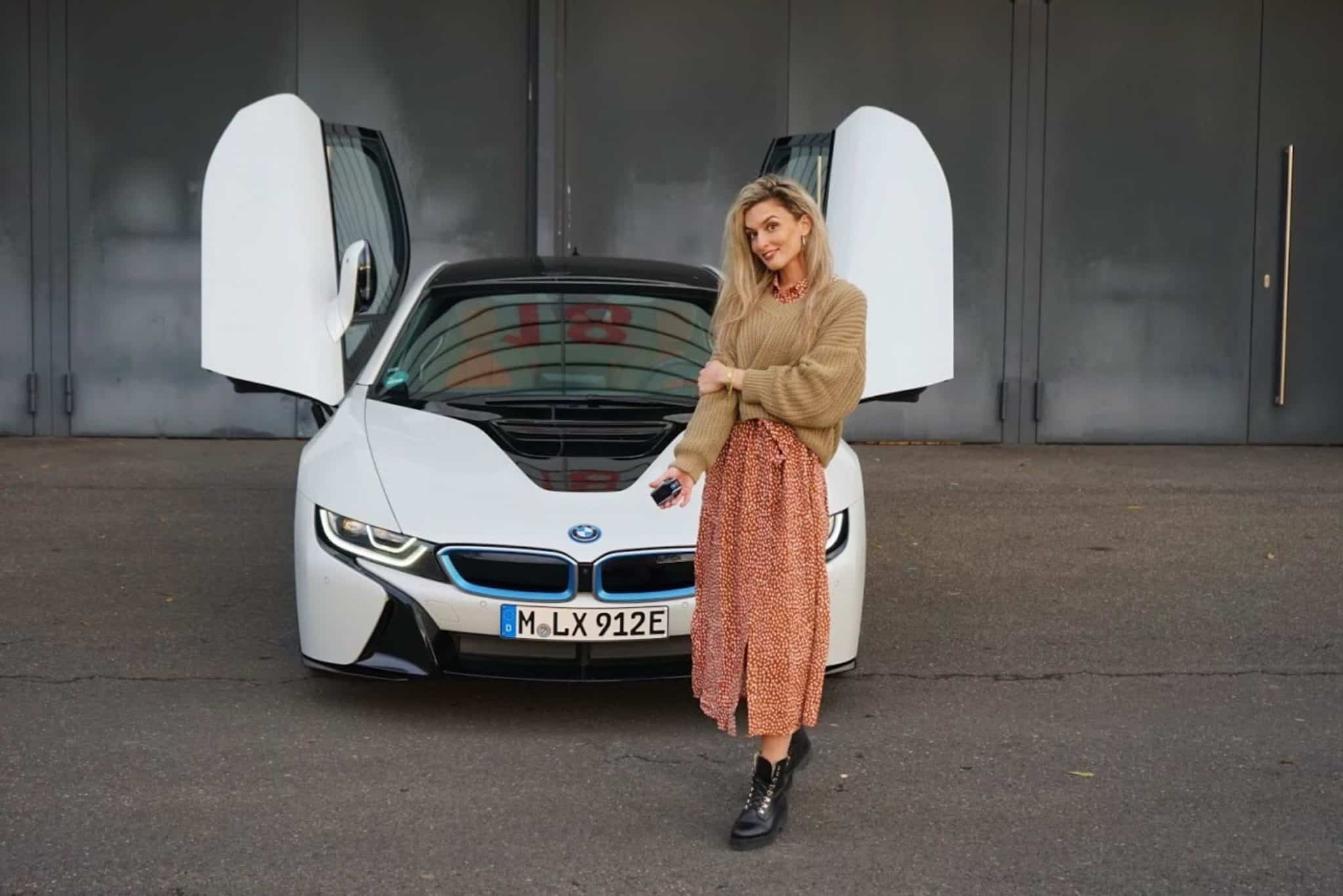 BMW i8 Coupé - Moderner Hybrid-Bayer im Test 6 BMW i8 Coupé, Nina Weizenecker