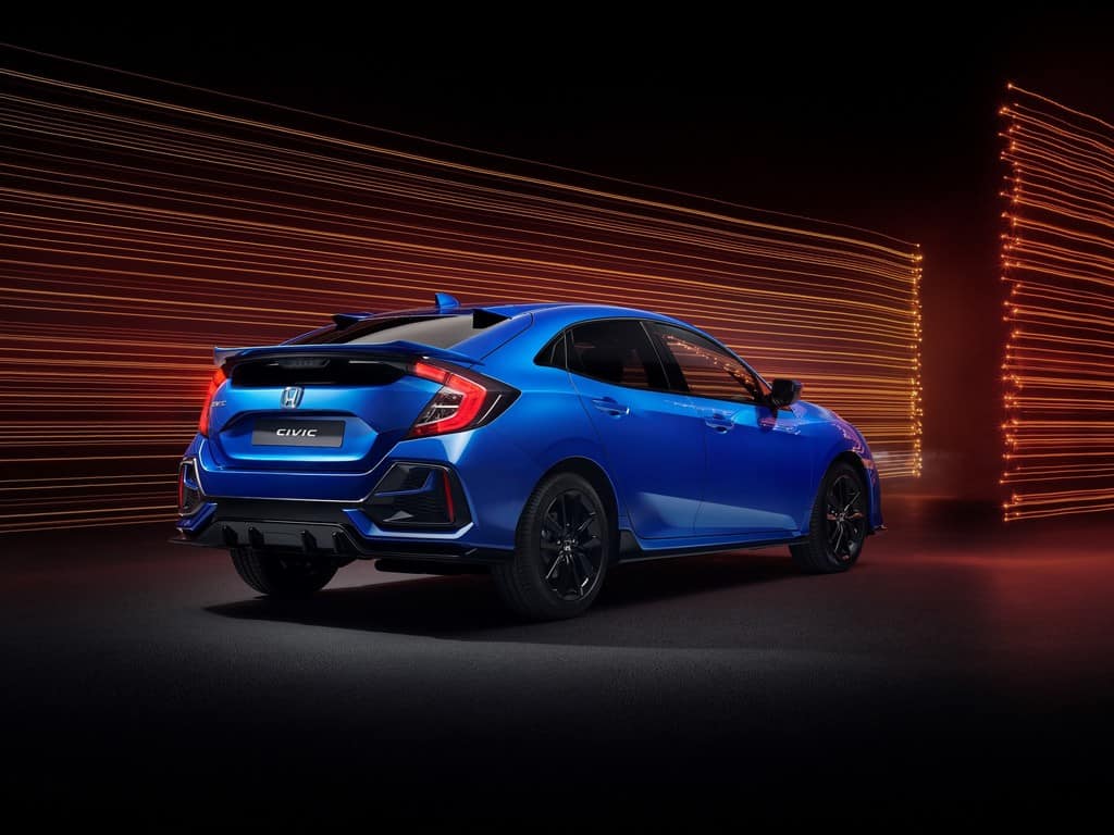 Type-R-Optik schmückt den Honda Civic Sport Line 3 Honda Civic Sport Line.