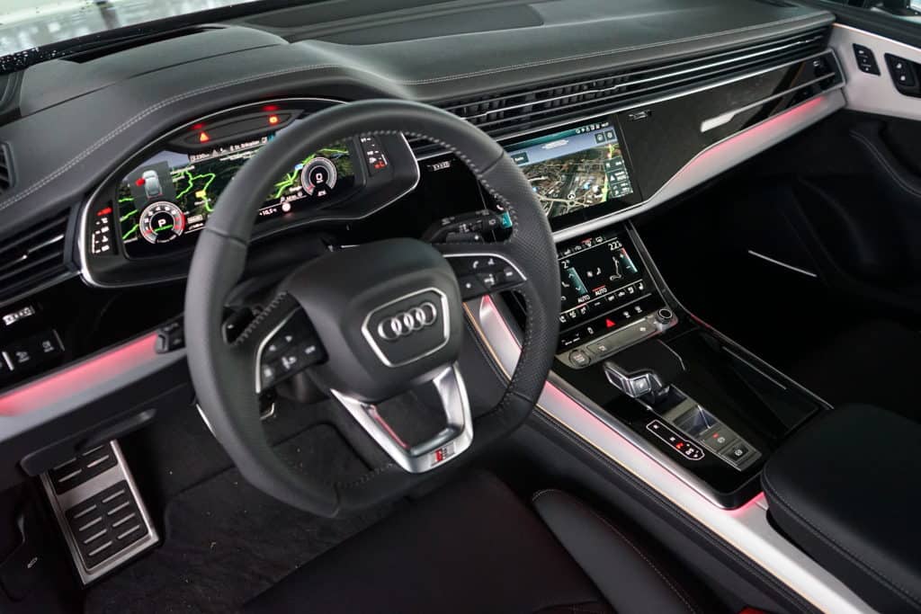 Audi Q7 - Faszinierende Kombi aus Geländewagen und Limousine 16 Audi Q7 - Faszinierende Kombi aus Geländewagen und Limousine