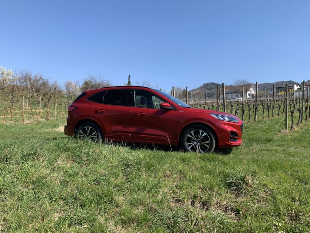 Neuer Ford Kuga 2.0 EcoBlue Hybrid (150 PS) 1 Neuer Ford Kuga 2.0 EcoBlue Hybrid (150 PS)