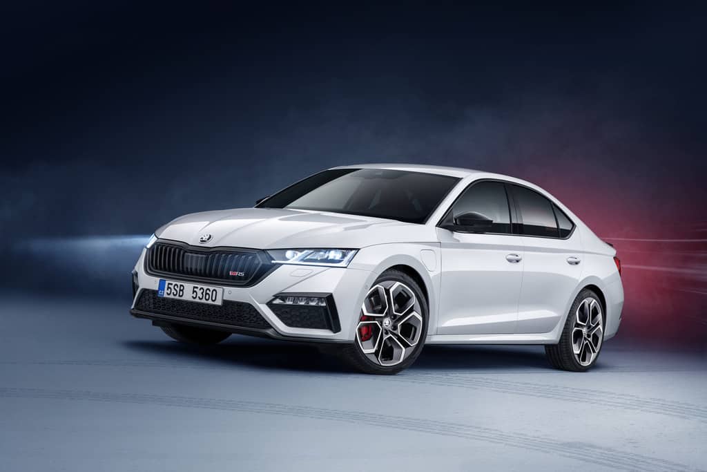 Skoda Octavia RS wird elektrisch angeschoben 1 Skoda Octavia RS Limousine.