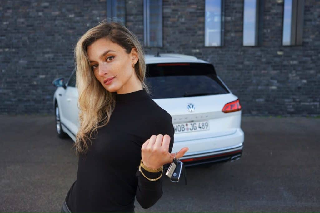 Corona legt den Autohandel still 1 VW Touareg V8 TDI