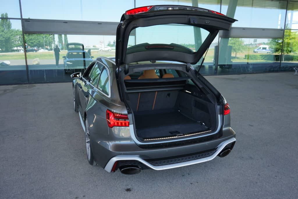 Audi RS6 Avant (2020) C8 - Ist es Liebe? - Test I Review I POV I Autobahn I Sound I 600 PS, V8-Biturbo 1 Audi RS6 Avant (2020)