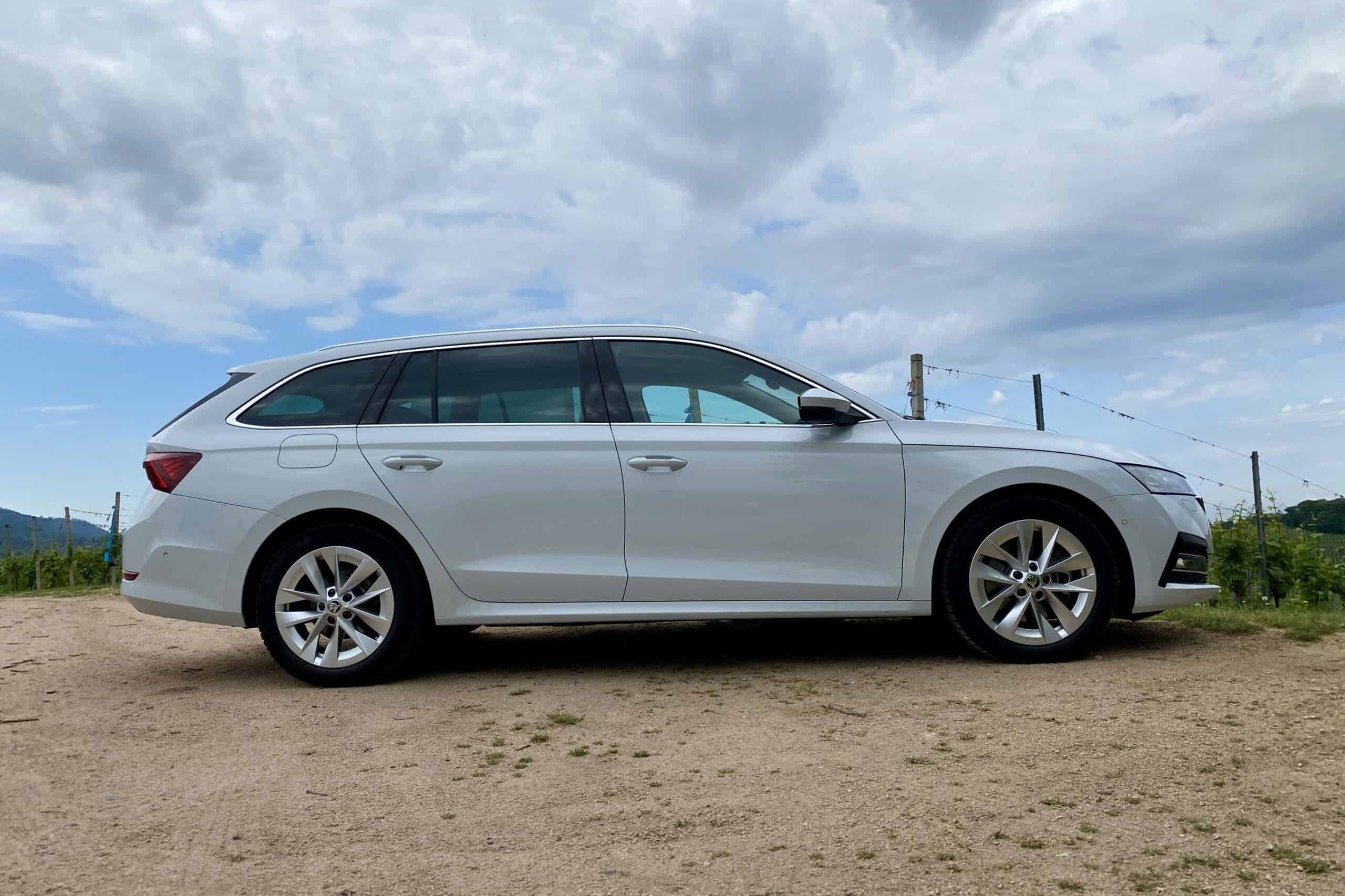 Skoda Octavia 1,5 TSI ACT liegt beim ADAC vorn 20 2020 Skoda Octavia Combi 2.0 TDI DSG „First Edition“