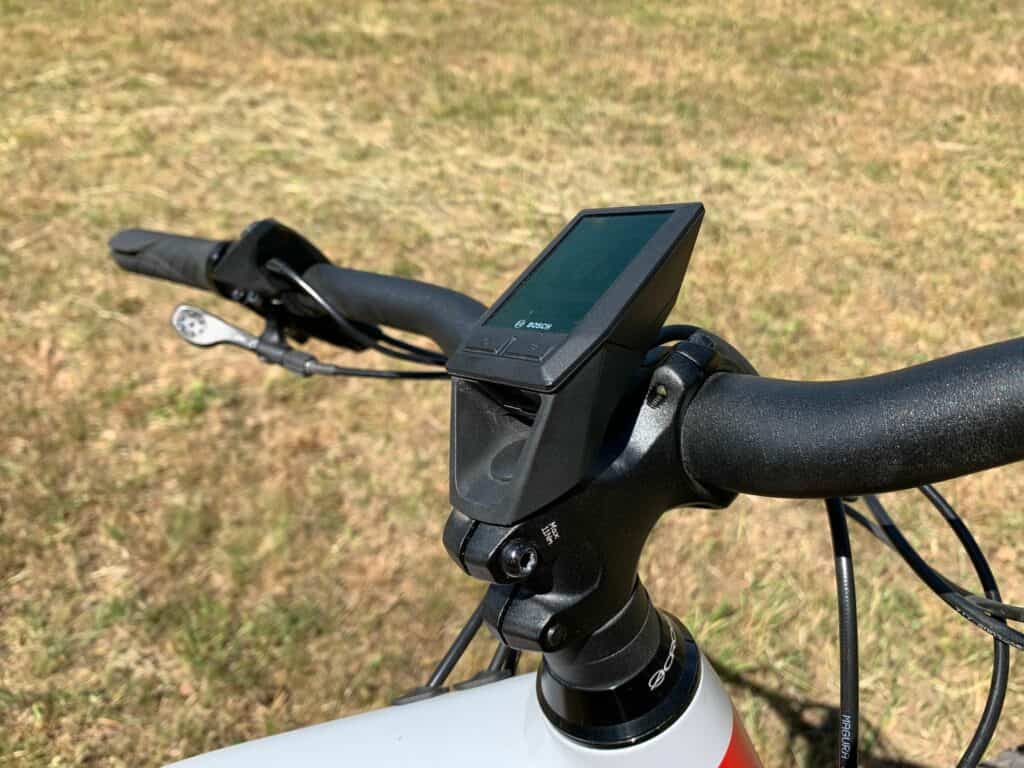 e-MTB Flyer uproc3 4.10 grau (2019) - Test des Schweizer Fully 3 e-MTB Flyer uproc3 4.10 grau (2019)