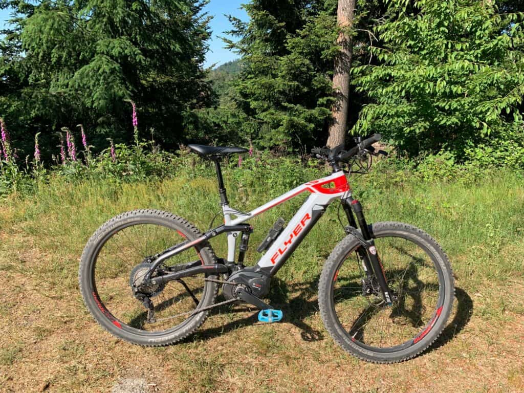 e-MTB Flyer uproc3 4.10 grau (2019) - Test des Schweizer Fully 2 e-MTB Flyer uproc3 4.10 grau (2019)