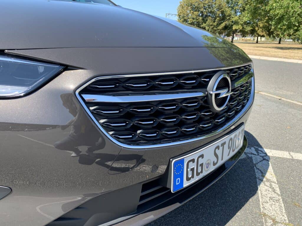 2020 Opel Insignia Sports Tourer (174 PS) - Gutes noch besser gemacht 3 2020 Opel Insignia Sports Tourer (174 PS) - Gutes noch besser gemacht - Test I Review
