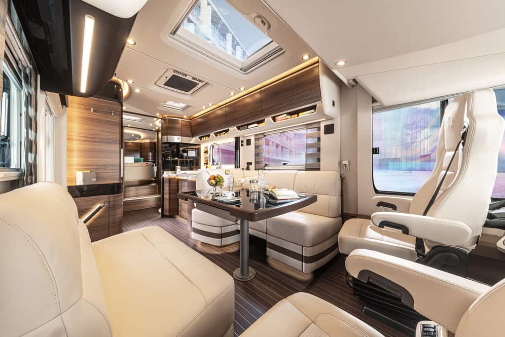 Concorde Liner - Das edelste Reisemobil auf dem Markt? 2 Concorde Liner.