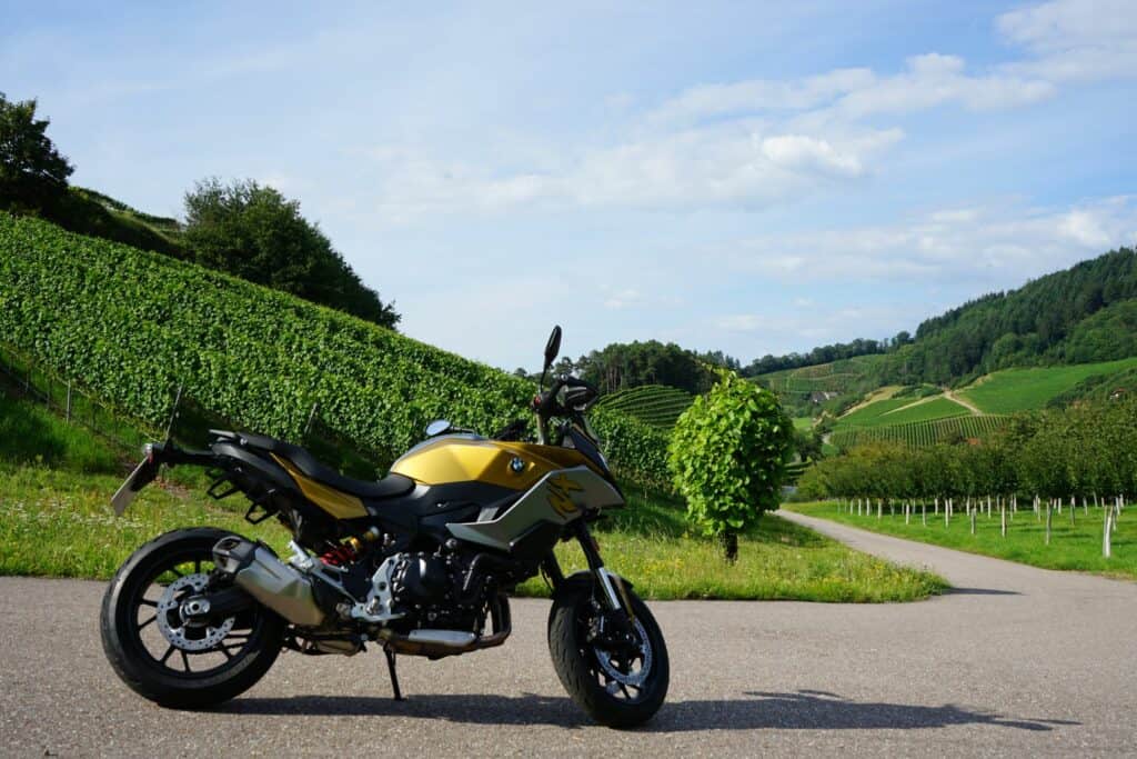 Die neue BMW F900XR (895ccm) - Flink, Agil, Kompakt, Temperamentvoll 7 Die neue BMW F900XR (895ccm)