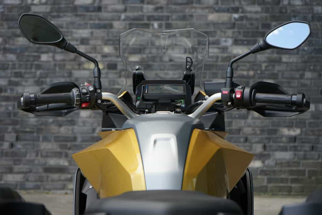 BMW F 900 XR 2020 I Segment-Sieger I Overview I Test I Review I Sound #Motorrad 16 BMW F 900 XR 2020 I Segment-Sieger I Overview I Test I Review I Sound #Motorrad