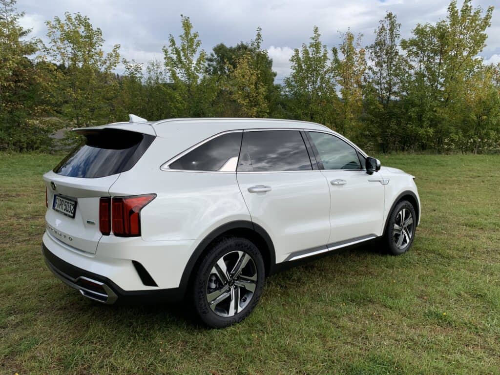 Neuer Kia Sorento (2021) kommt mit Hybrid-Power 20 Neuer Kia Sorento kommt mit Hybrid-Power