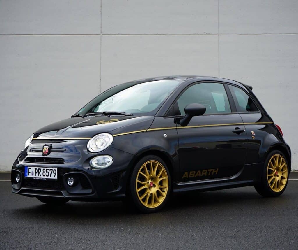 Abarth 595 Scorpioneoro - Ready to Gold - Limited Edition mit 165 PS 2 Readytogold - Abarth 595 Scorpioneoro