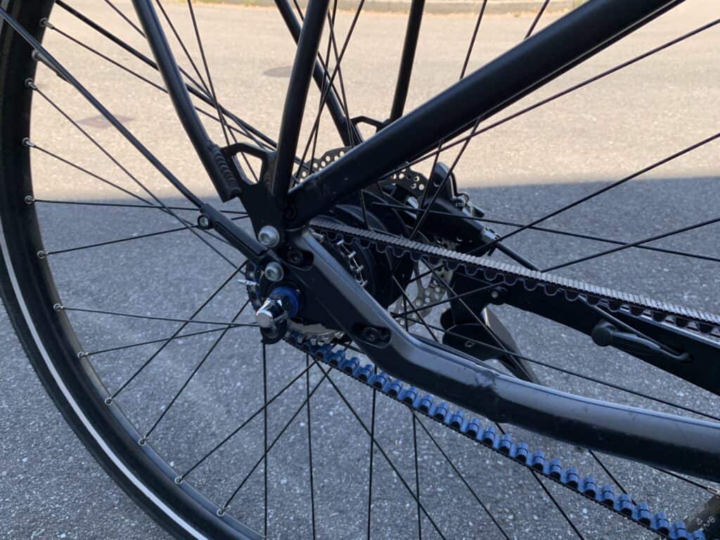 Peugeot eT01 Riemen PowerTube (2020) - Das besonders leise E-Trekking Bike 2 Peugeot eT01 Riemen PowerTube (2020) - Das besonders leise E-Trekking Bike