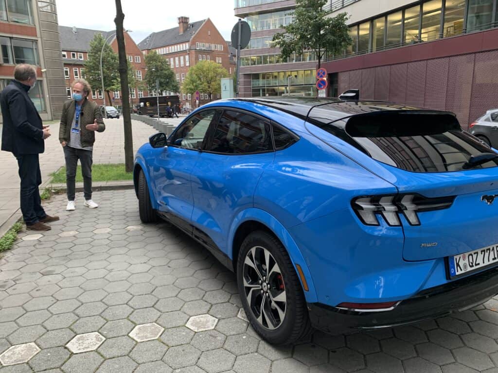 Ford Mustang Mach-E: Erste Fahrt mit dem Elektro-Crossover durch Hamburg 6 der-Autotester