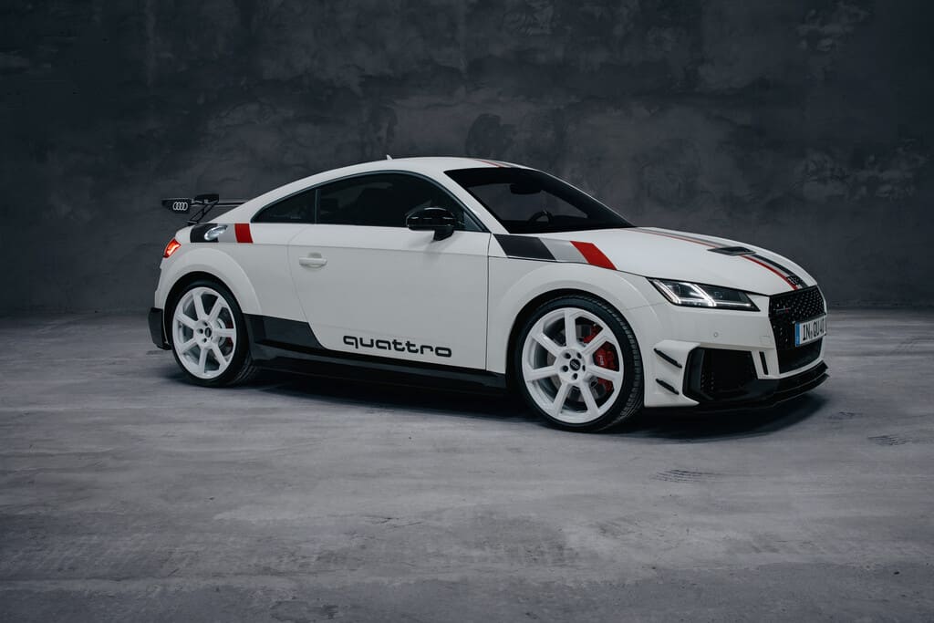 Der Audi TT RS bekommt eine Jubi-Edition 1 Audi TT RS 40 Jahre Quattro.