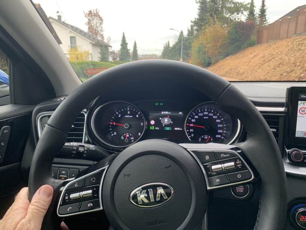 Kia denkt das Schaltgetriebe neu - Modernes Getriebe für Autofahrer, die gern schalten 10 Kia denkt das Schaltgetriebe neu - Modernes Getriebe für Autofahrer, die gern schalten