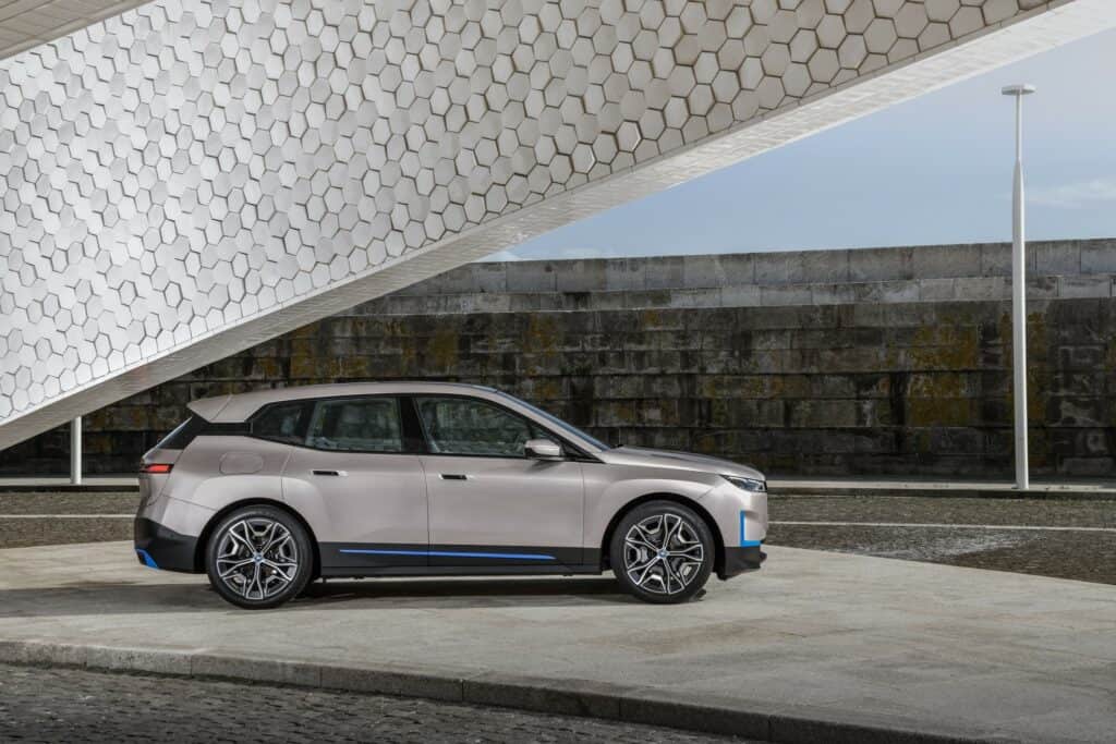 Stromschlag aus Bayern - Neuer BMW iX 7 Weiterer Stromschlag aus Bayern - Neuer BMW iX