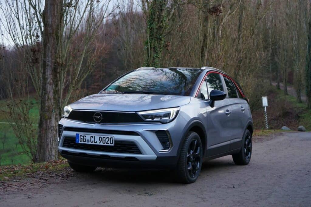 Opel Crossland GS-Line (2021) - Innenraum-Check 2 ( 2021 ) Opel Crossland GS-Line - Crossover trifft Performance-SUV -Fahrbericht