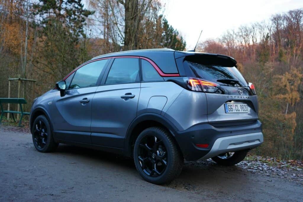 Opel Crossland GS-Line (2021) - Innenraum-Check 3 ( 2021 ) Opel Crossland GS-Line - Crossover trifft Performance-SUV -Fahrbericht