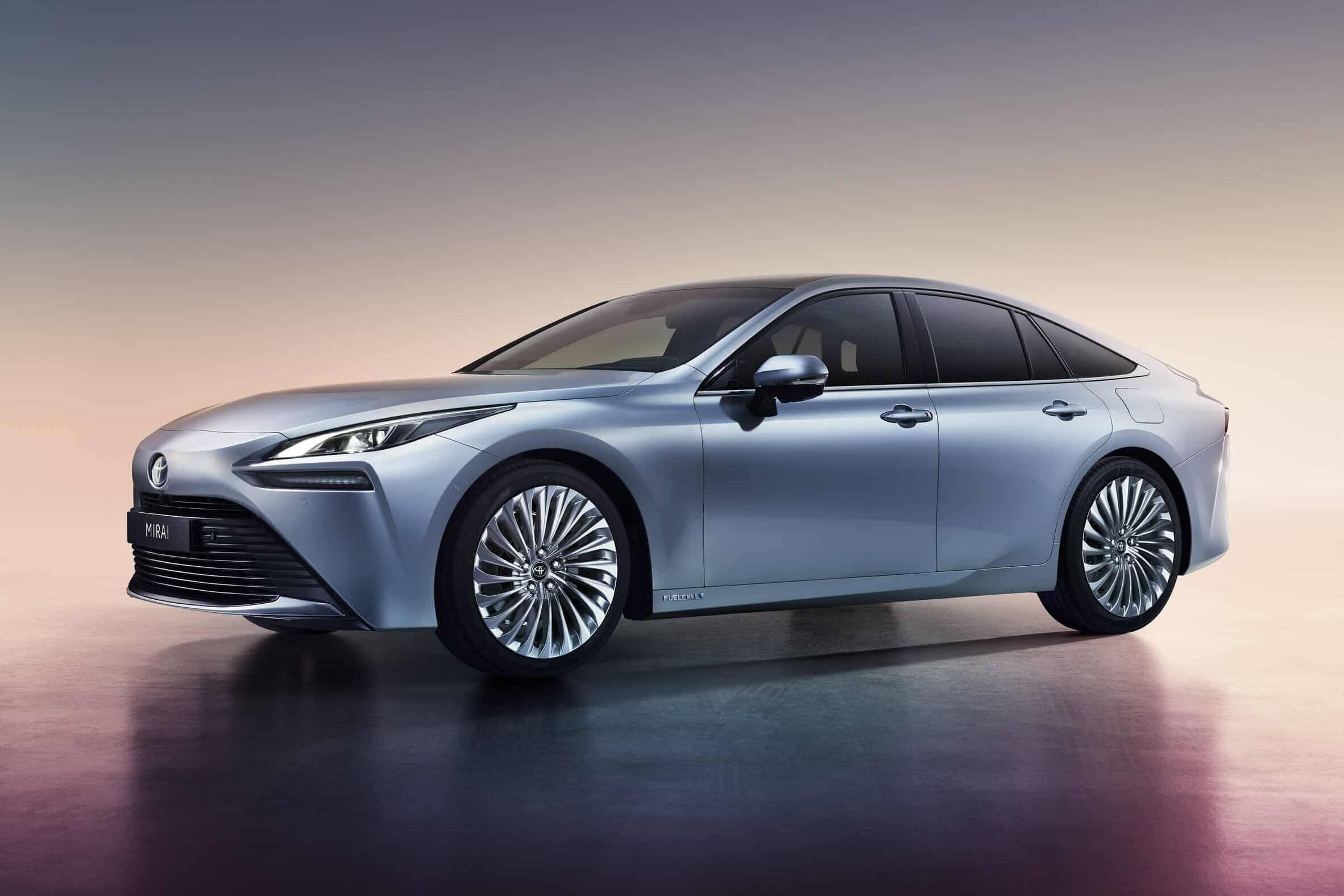 Die nächste Toyota Mirai-Generation geht an den Start 33 Toyota Mirai.